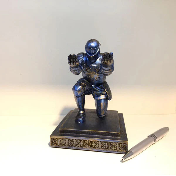 Knight Pen Holder Executive Soldier Figurine Pencil Stand