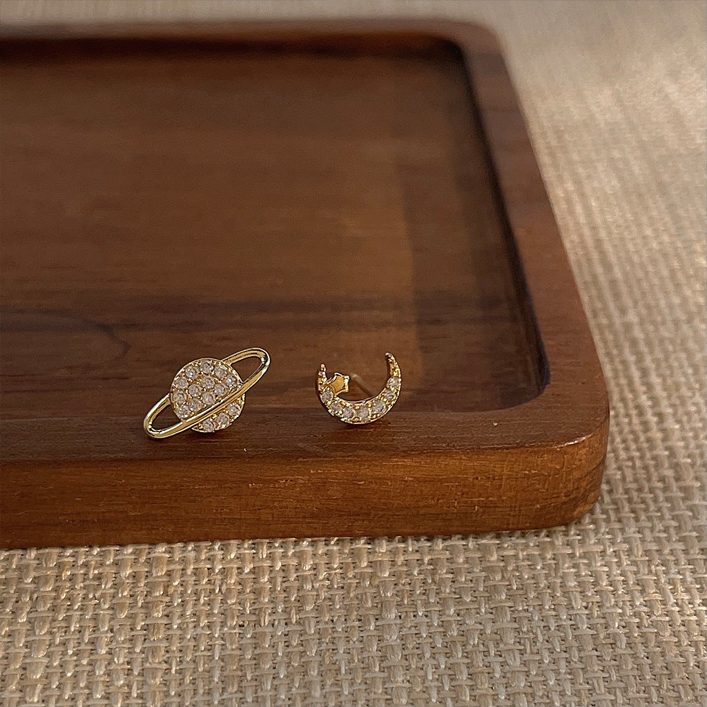 Zircon Star Moon Mini Earrings for Women Cute Korean Planet Asymmetric Ear Studs Piercing Earrings Jewelry Gifts